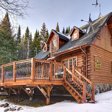 Family & Pets Private Log Home 6 Person Remote Work Breathtaking Mountain Views ลัค-ซุแปร์ริเออร์ ภายนอก รูปภาพ